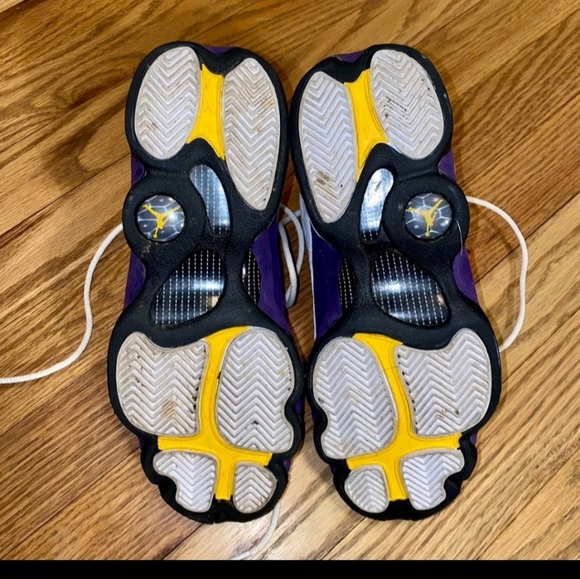 Air Jordan 13 Retro GS LAKERS Size 5Y - Picture 6 of 7